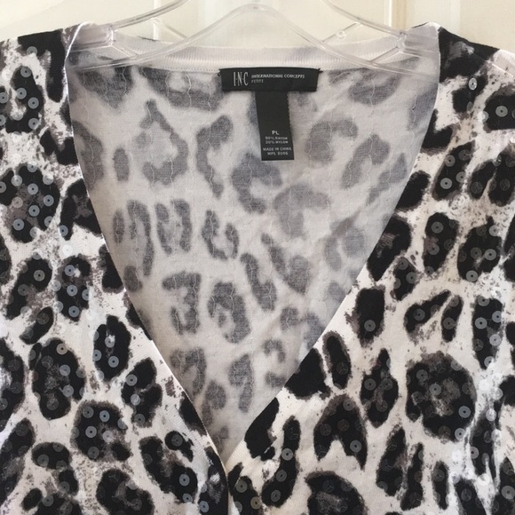 FINAL MARKDOWN LADIES’ INC Sequined Cardigan Sweater (PL) - Picture 3 of 10